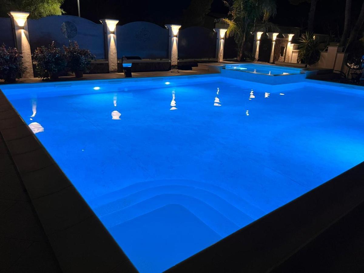 Villa Aquamarina Pavoncella Rossa Porto Pino Exterior photo