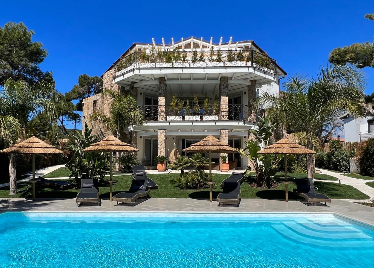 Villa Aquamarina Pavoncella Rossa Porto Pino Exterior photo